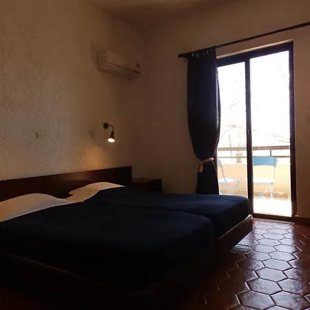 灵光公寓酒店 Rhodes City