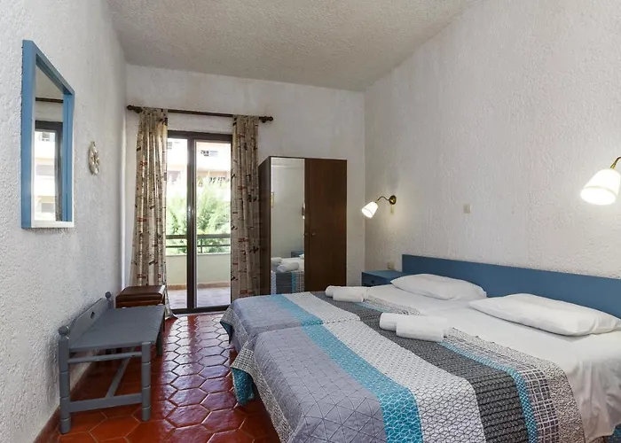 Apartmanhotel Emmanuel 4*