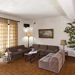 Emmanuel شقة فندقية 4*