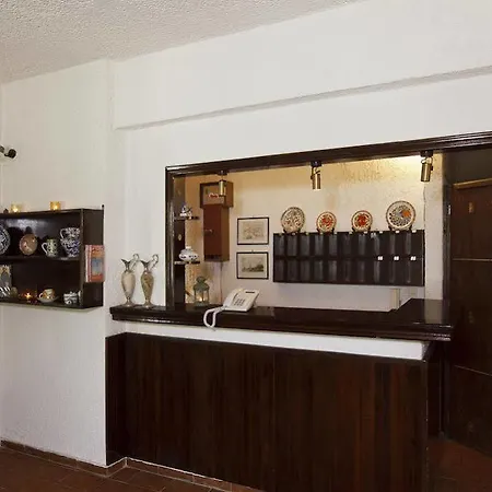 Emmanuel מלון דירות עיר רודוס